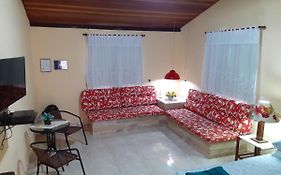 Casa Chalé em Penedo